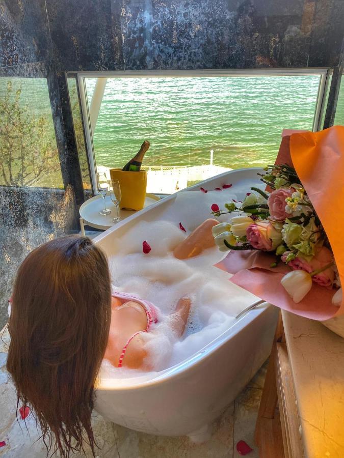 Sea&Sky Villa 科斯蒂内什蒂 外观 照片
