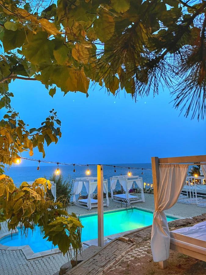 Sea&Sky Villa 科斯蒂内什蒂 外观 照片