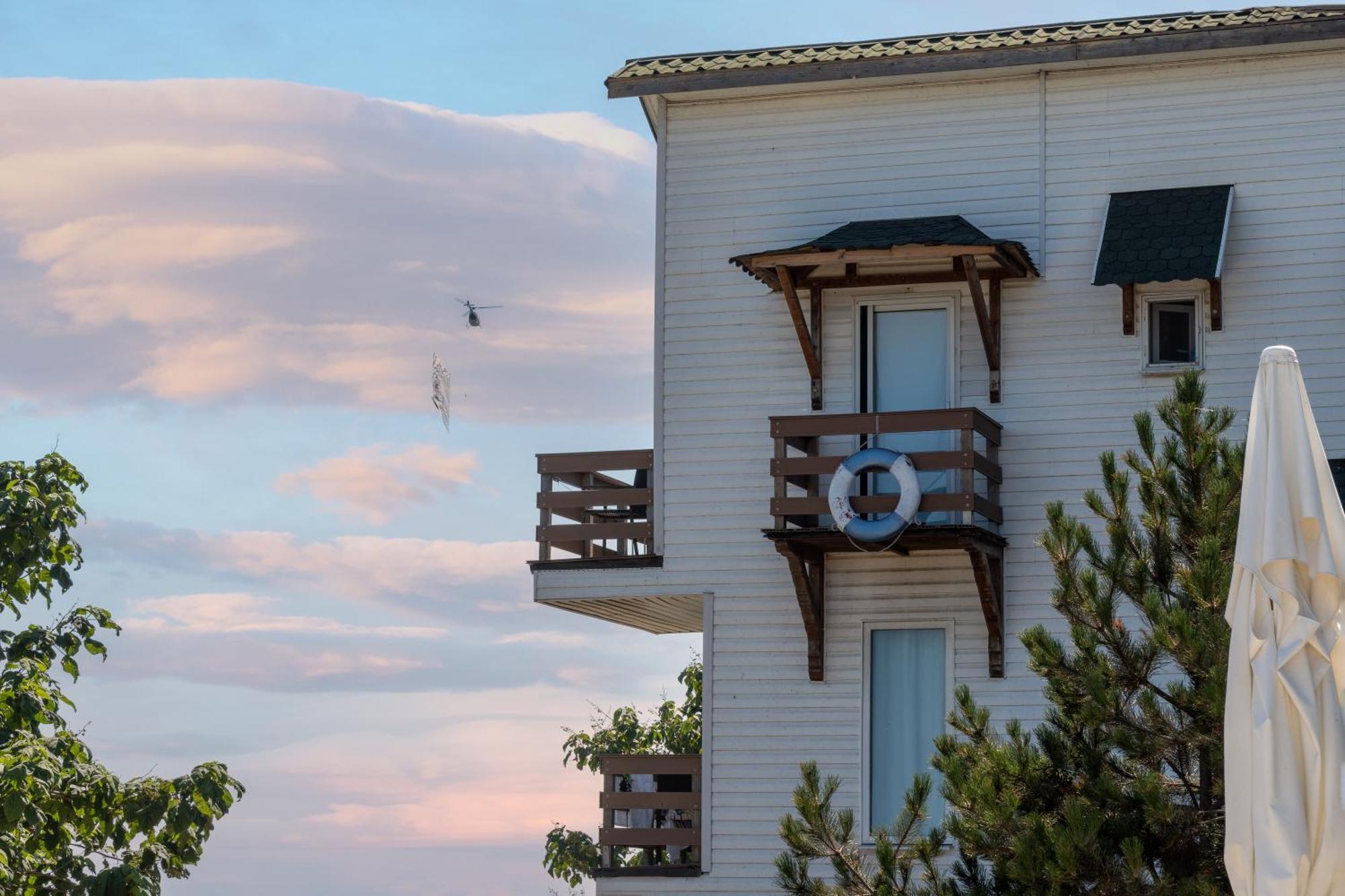 Sea&Sky Villa 科斯蒂内什蒂 外观 照片