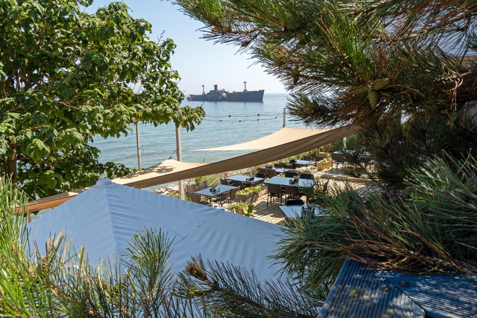 Sea&Sky Villa 科斯蒂内什蒂 外观 照片
